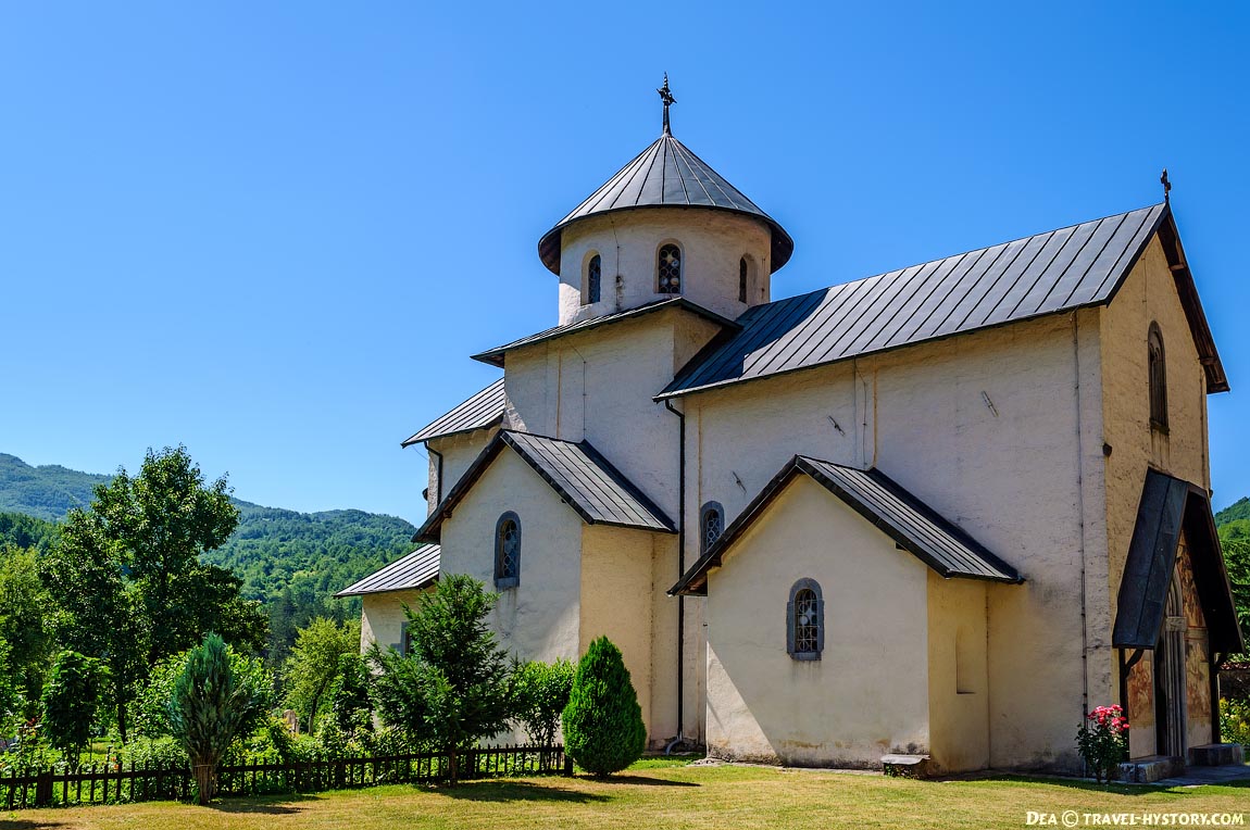 Отдых в Черногории. Монастырь Морача