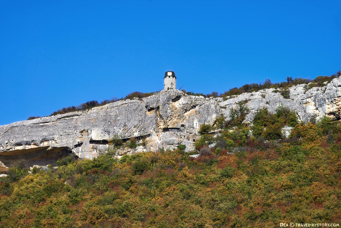 Пещерный монастырь Шулдан в Крыму