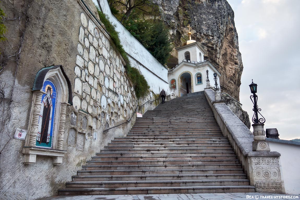 Бахчисарайский Свято-Успенский монастырь в Крыму